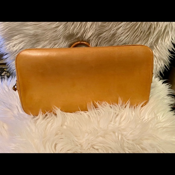 Louis Vuitton logo Alma PM authenticated by Entrupy. Excellent condition. - Picture 9 of 13